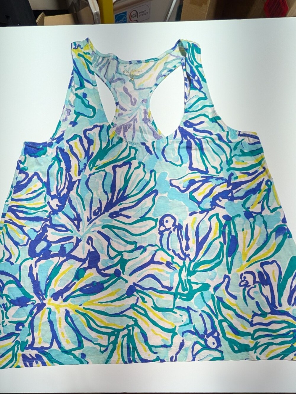 Lilly Pulitzer Women's Floral Racerback Tank Top Blue Green White XL - Picture 6 of 7
